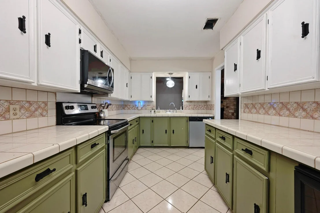 Photo of 12902 Ben Milam DR