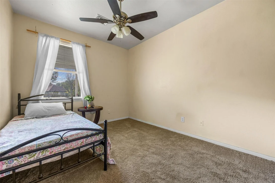 Photo of 801 Brown DR