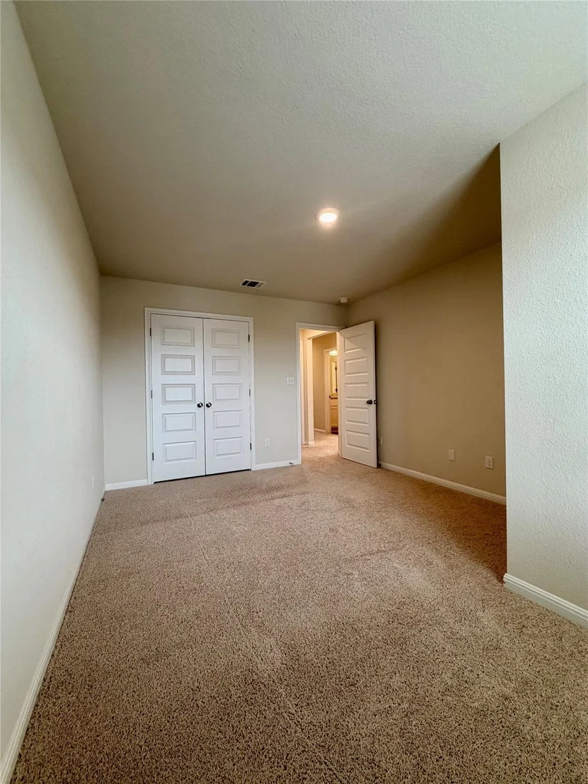 Photo of 305 Tolo DR
