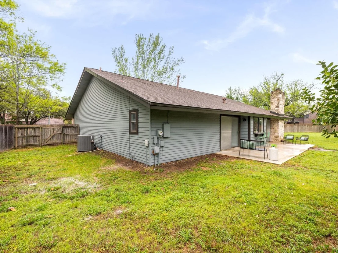 Photo of 2400 Coral Ridge CIR