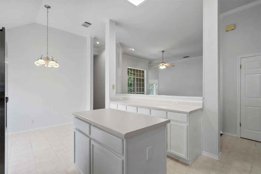 Photo of 2820 Blue Jay DR