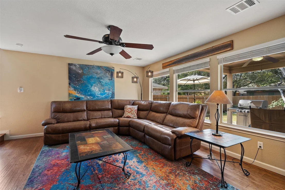 Photo of 11612 Bruce Jenner LN