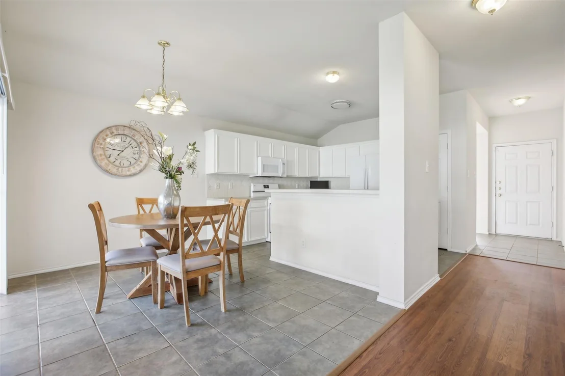 Photo of 211 Tepee DR