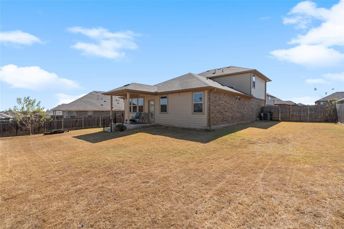 Photo of 716 Manzano LN
