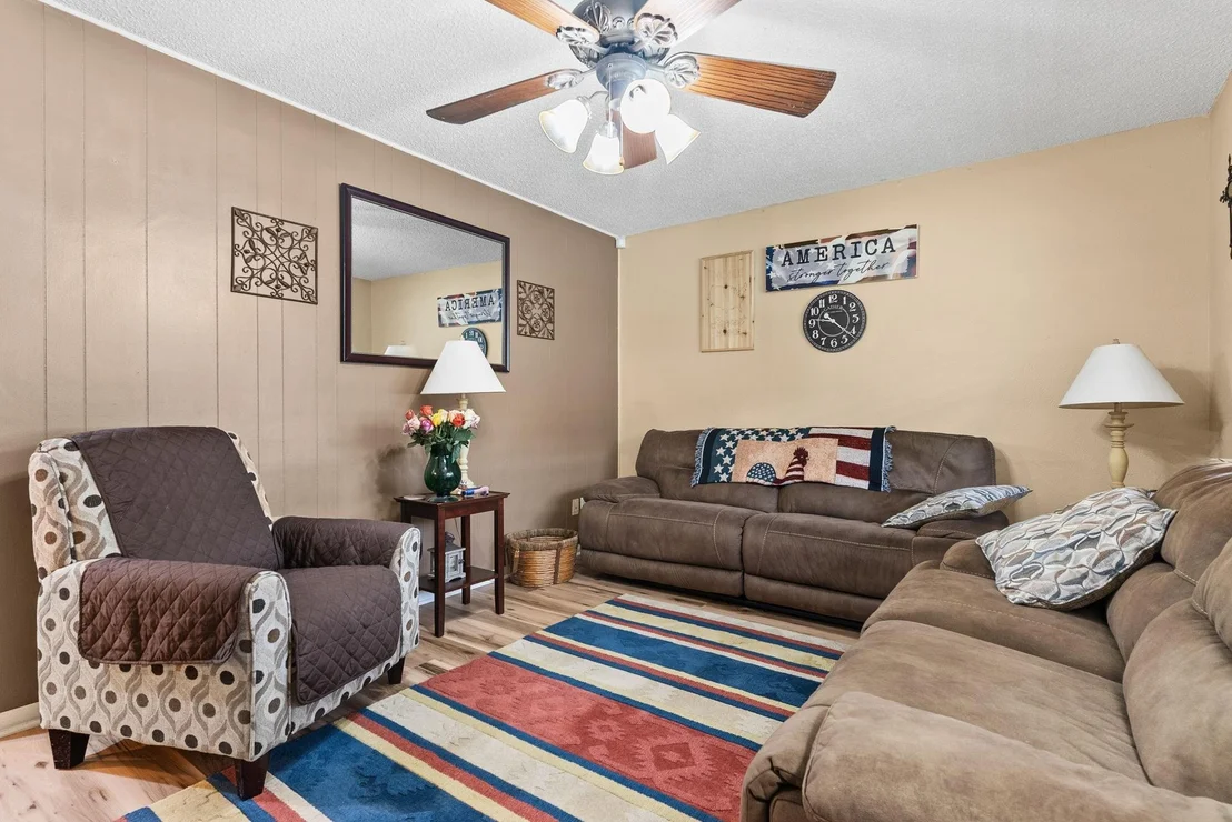 Photo of 2008 Phyllis DR