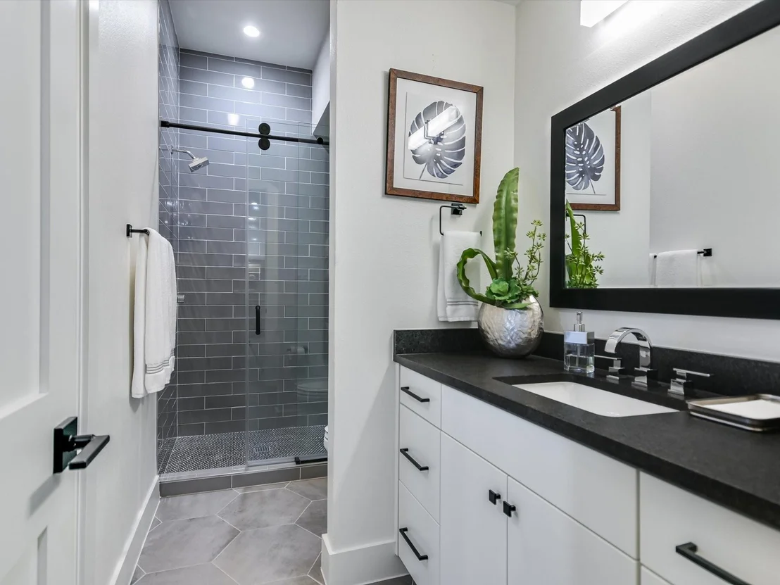 Photo of 5105 McIntyre CIR