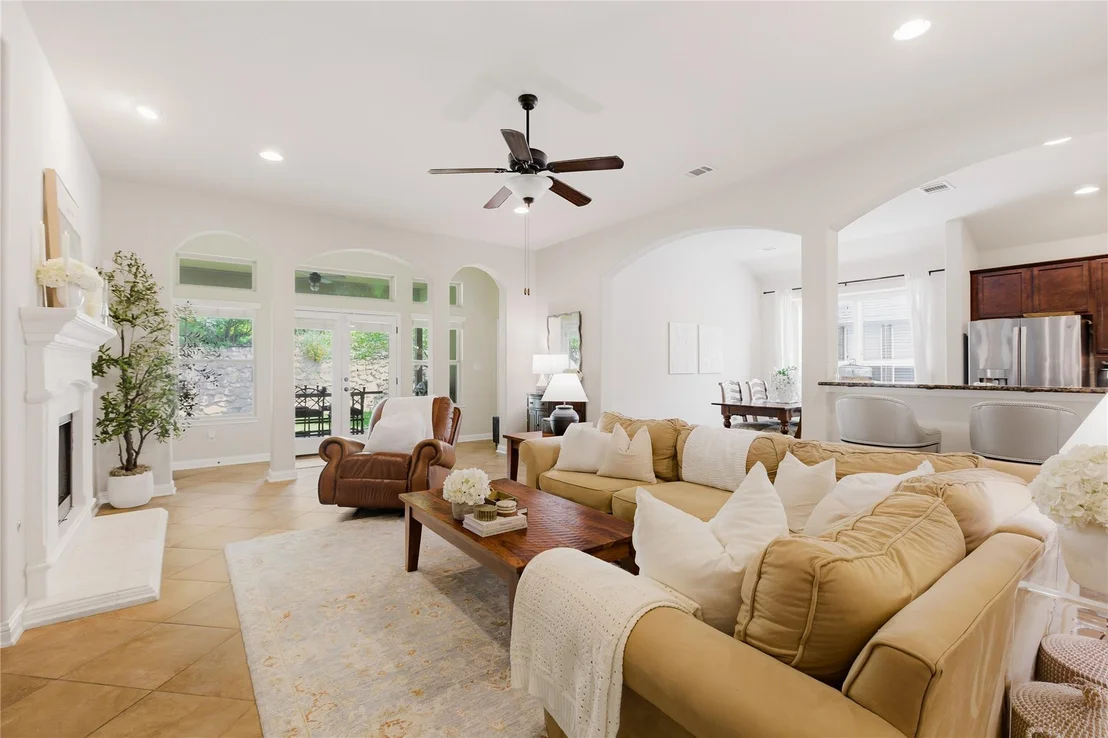 Photo of 214 Bellagio DR