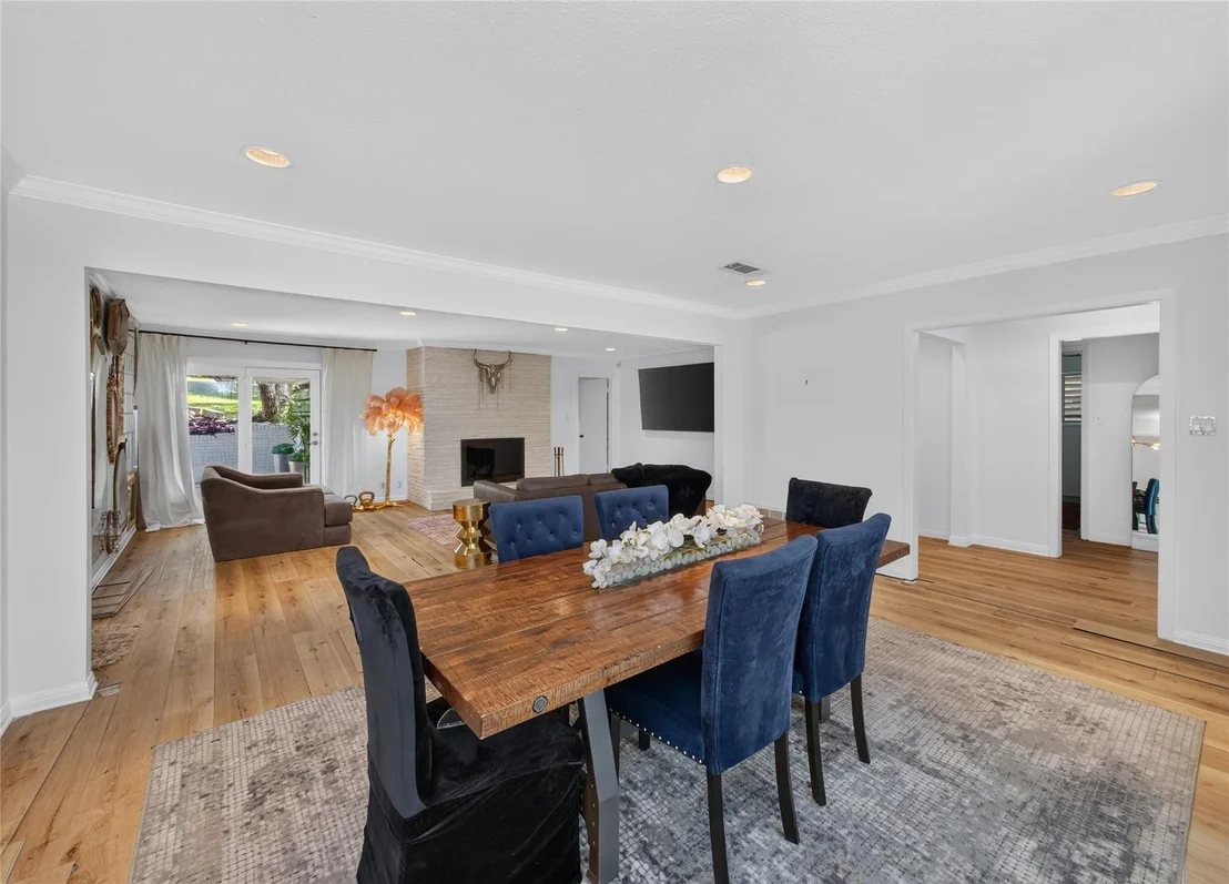 Photo of 4901 Timberline DR