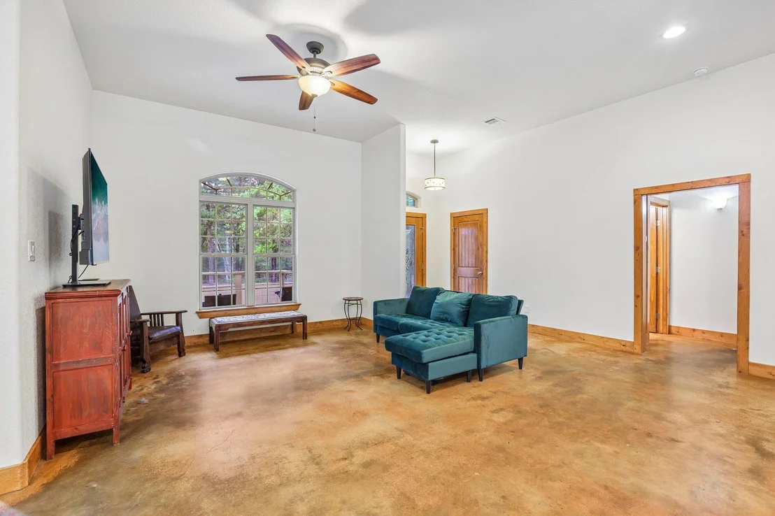 Photo of 267 Corral RD