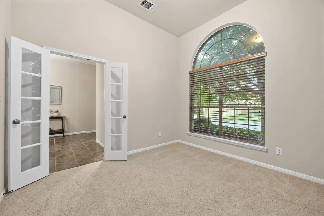 Photo of 412 Madisons WAY