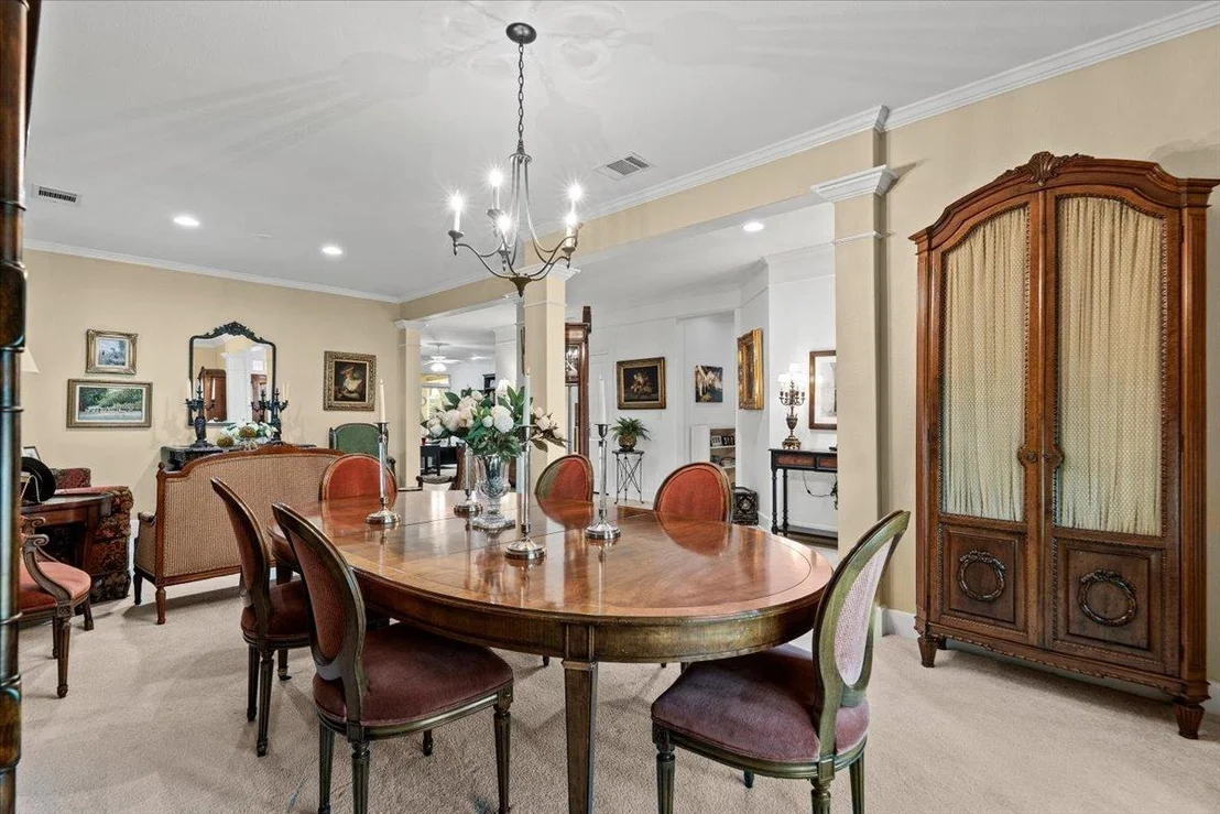 Photo of 503 Breezeway LN