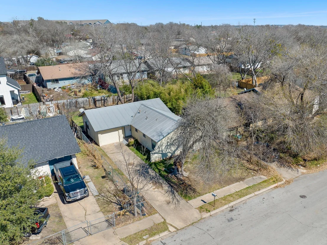 Photo of 2302 Rockridge DR
