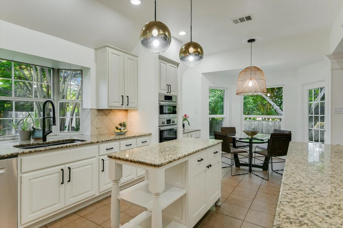 Photo of 3101 Barton Point DR