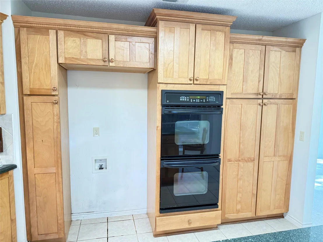 Photo of 11906 Brookwood CIR