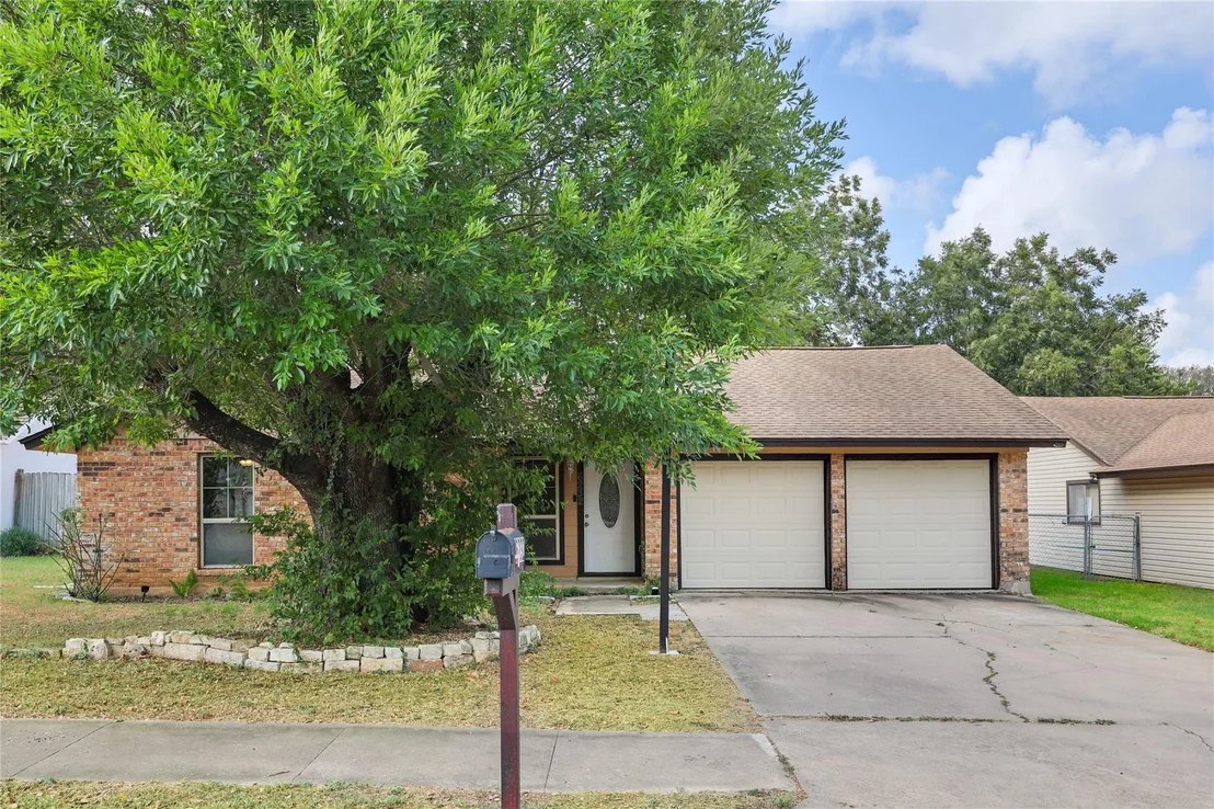 Photo of 6232 Hillston DR