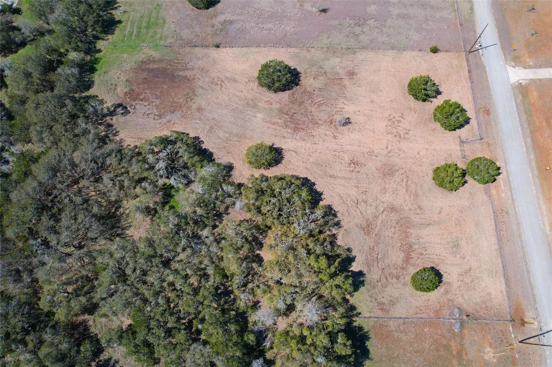 Photo of 351 Crossroads DR