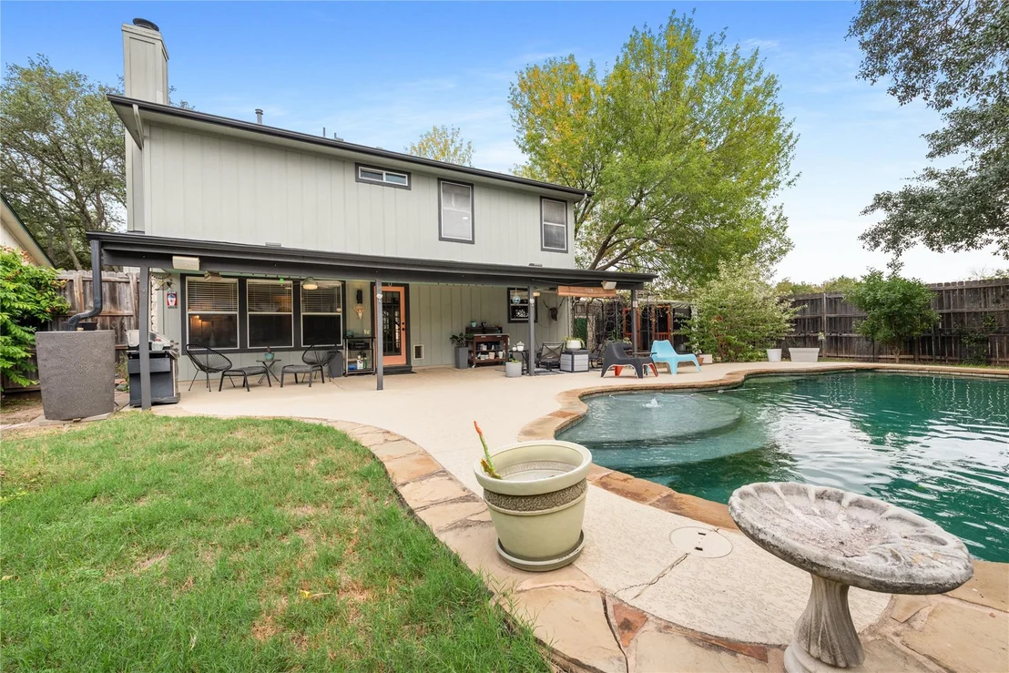 Photo of 1101 Brecon LN