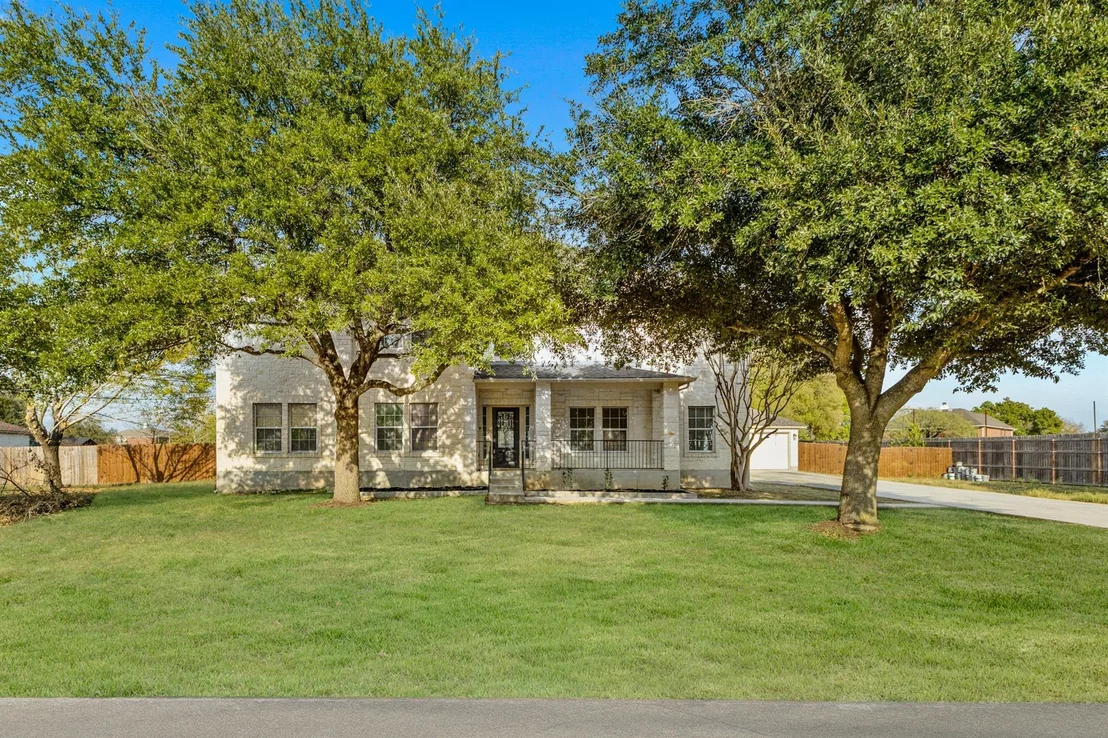 Photo of 600 Bella Vista Circle CIR