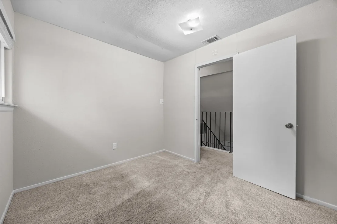 Photo of 8300 Belclaire CIR