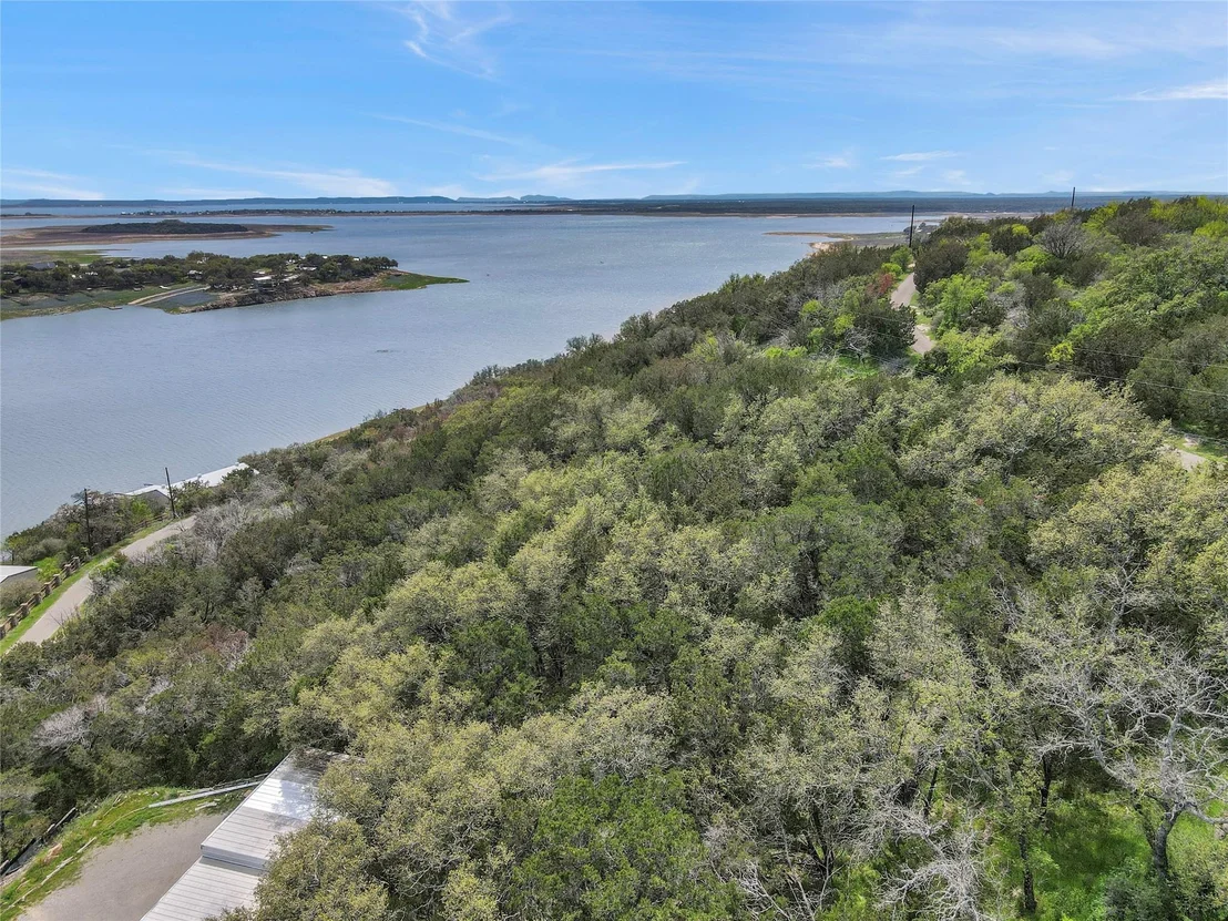 Photo of 628 Ed Low DR