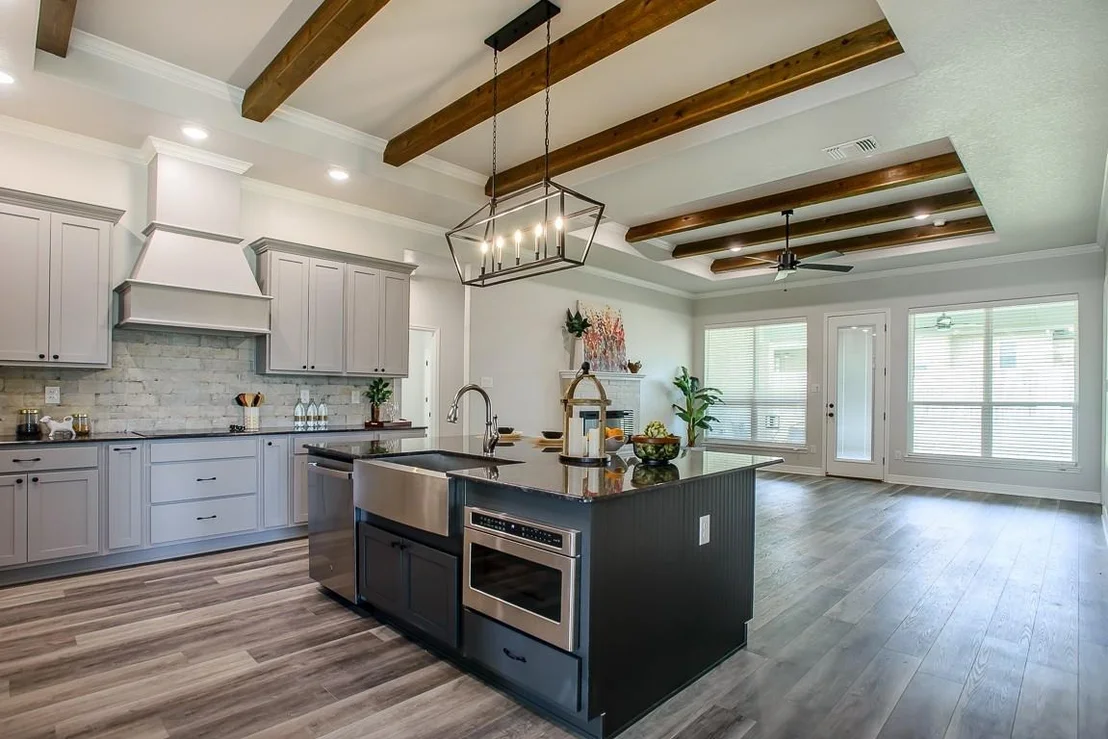 Photo of 1002 Winchester DR