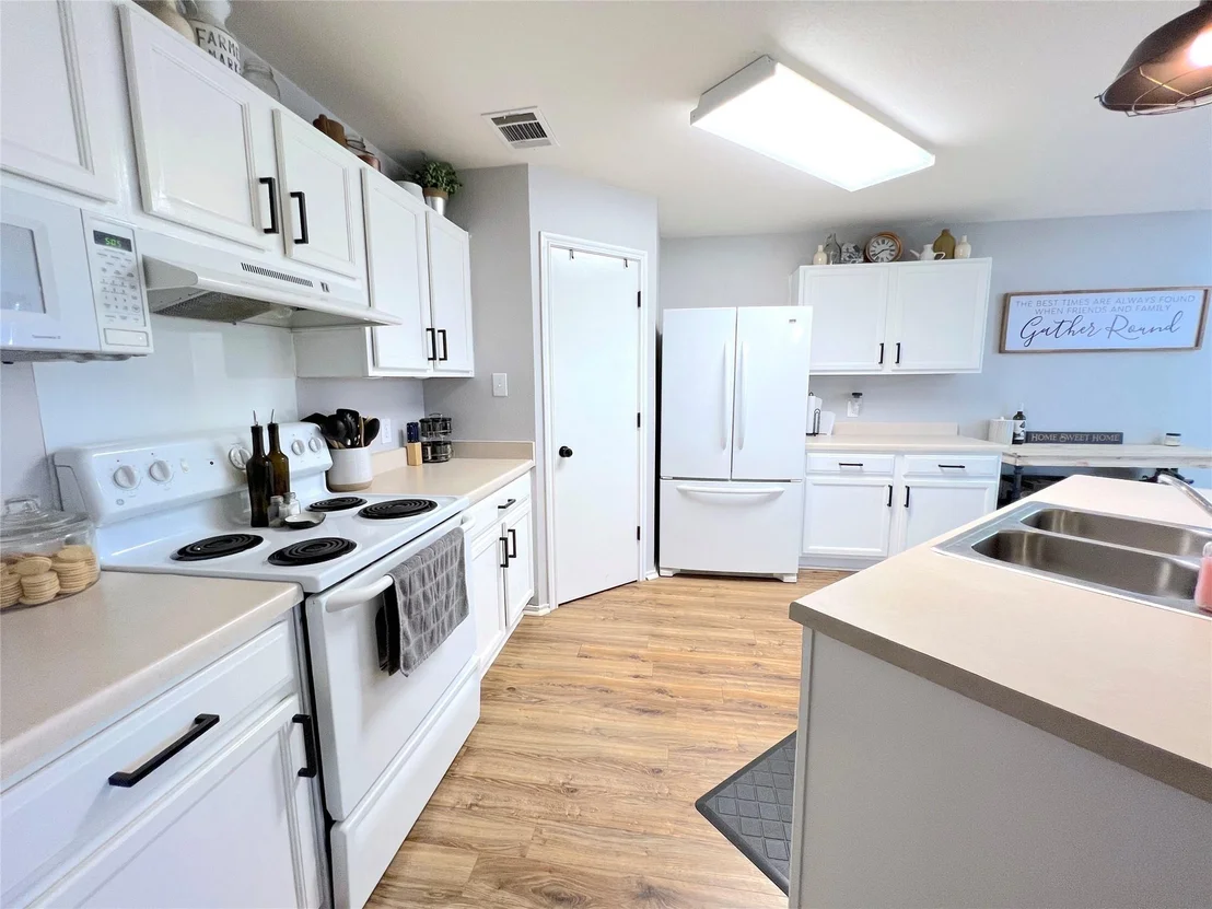 Photo of 2204 Brewers PL