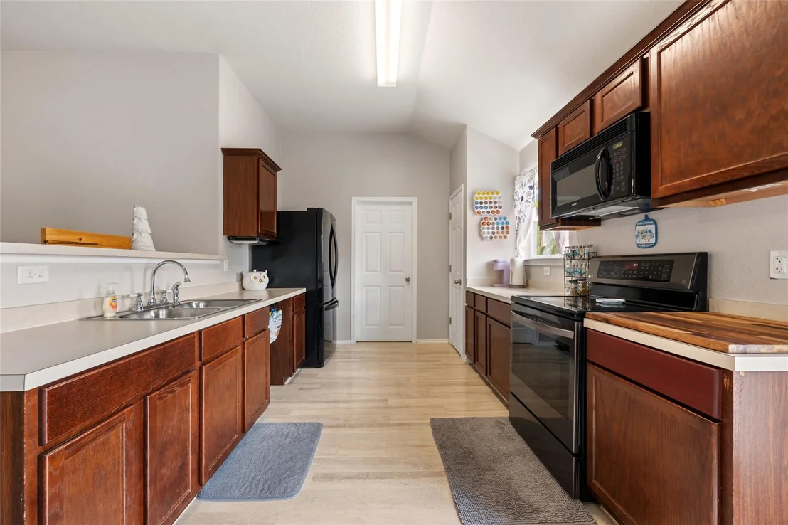 Photo of 144 Calcite LN
