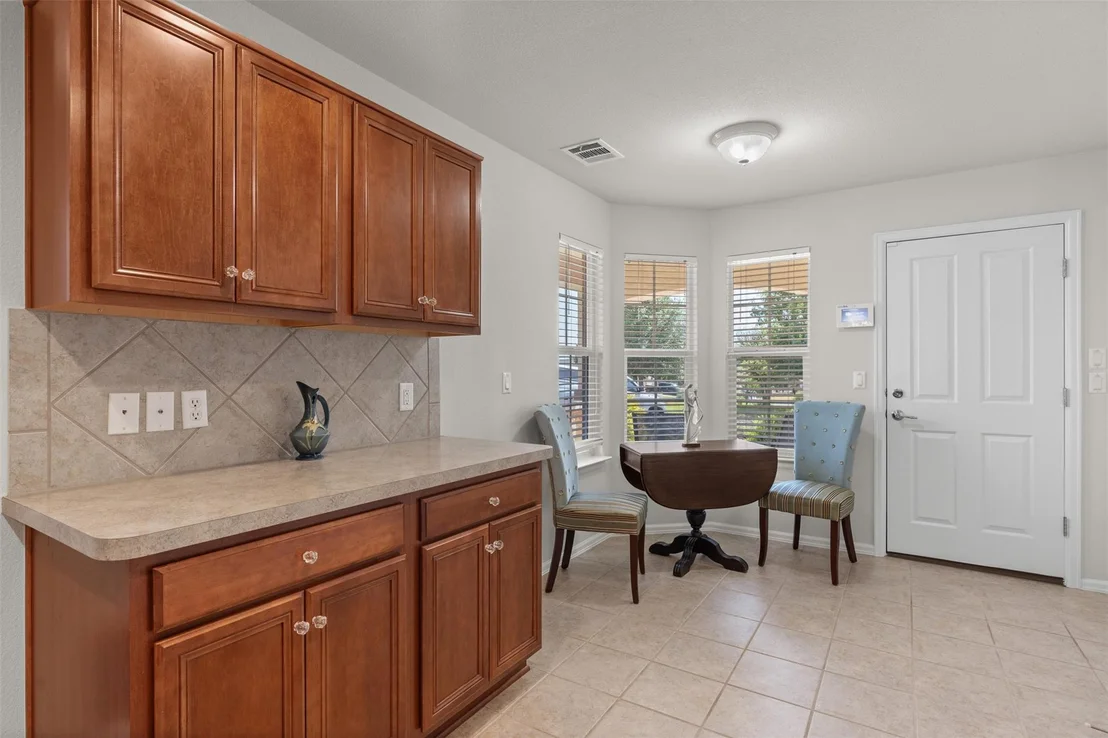 Photo of 533 Salt Creek LN
