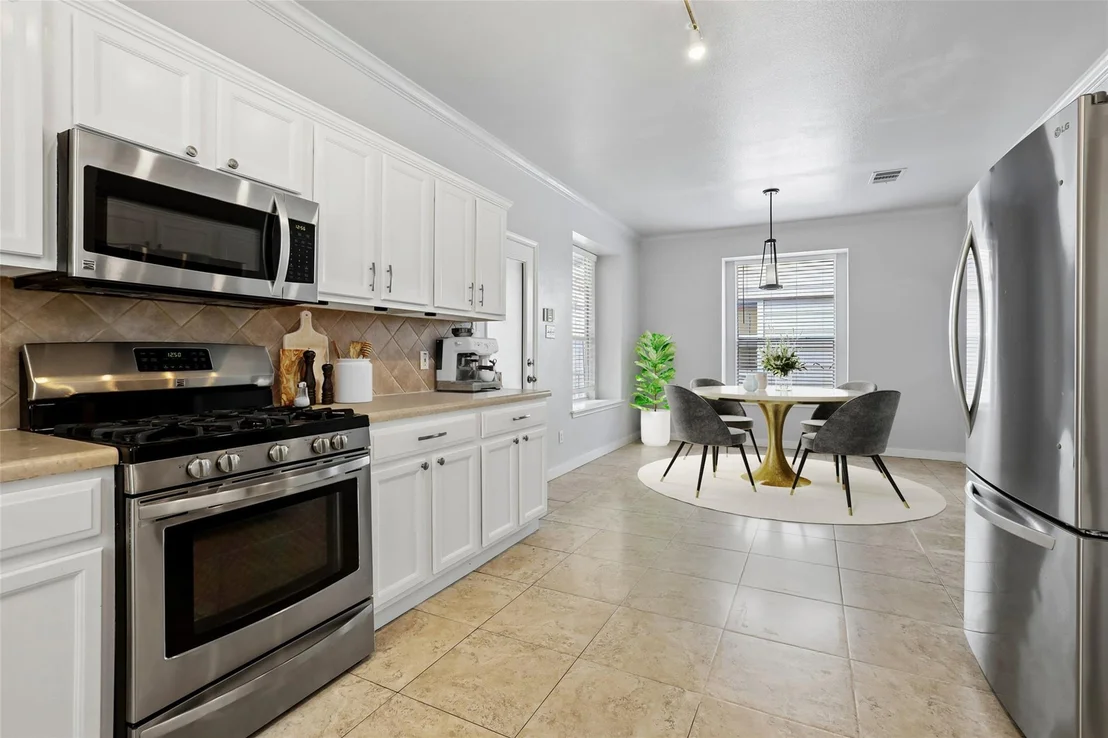 Photo of 1001 Monadale TRL