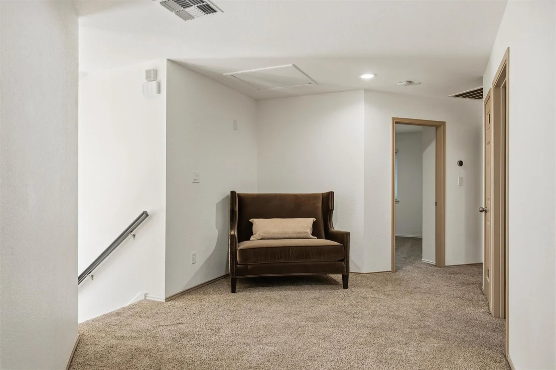 Photo of 18000 Dansworth CV