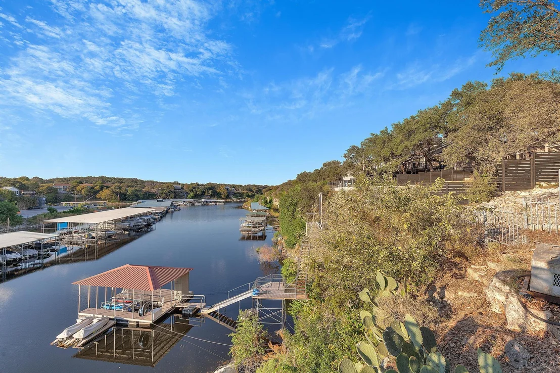 Photo of 22012 Briarcliff DR