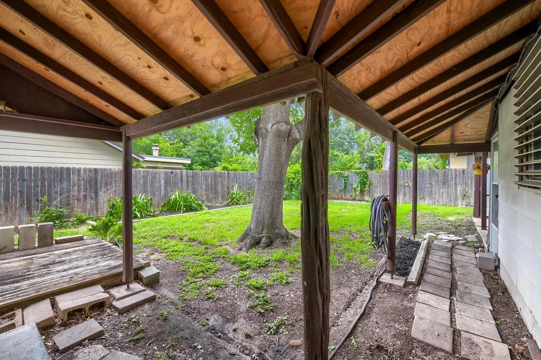 Photo of 5001 Creekline DR