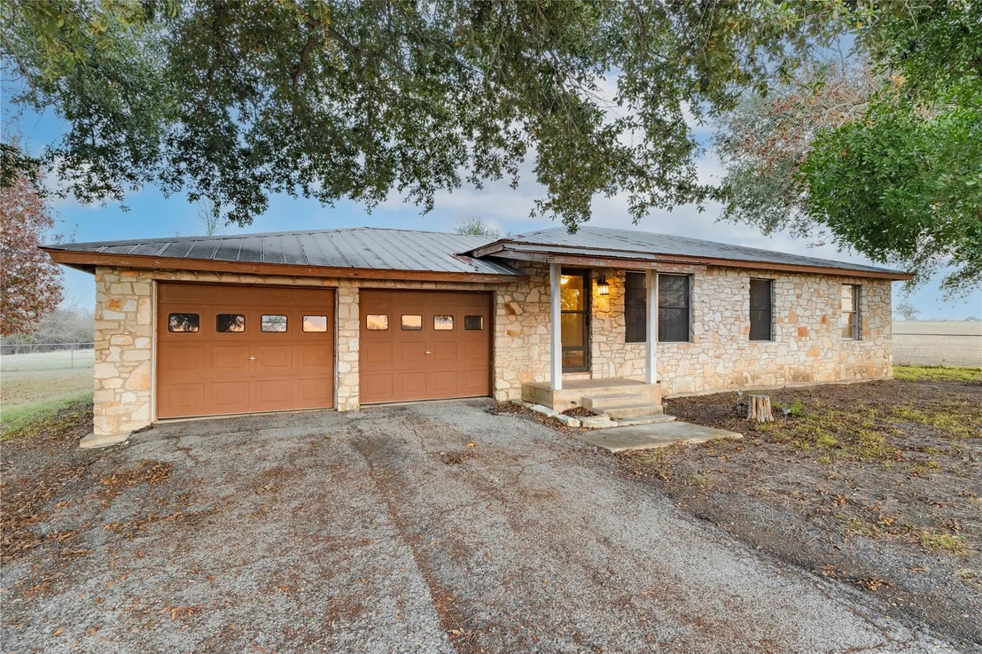 Photo of 1501 County Road 421