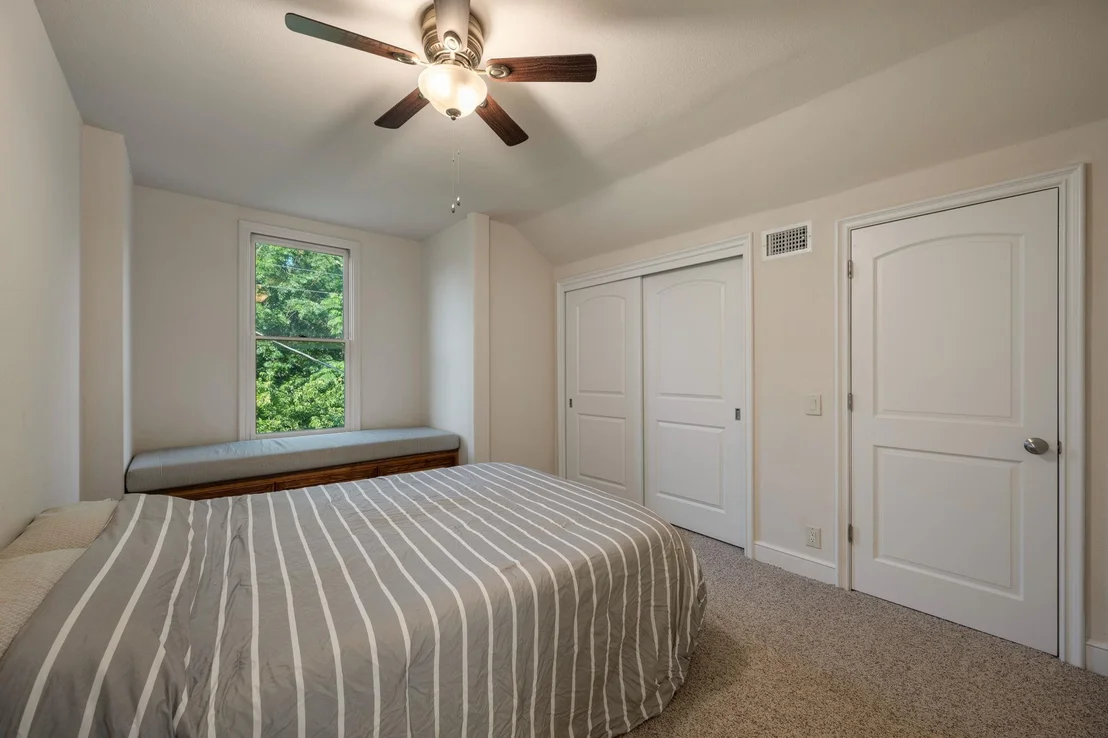 Photo of 8140 Joy RD