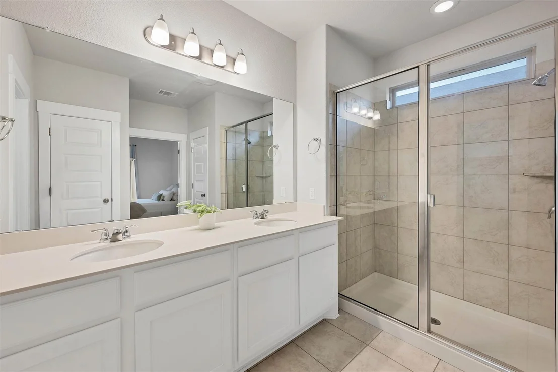 Photo of 208 Trellis BLVD