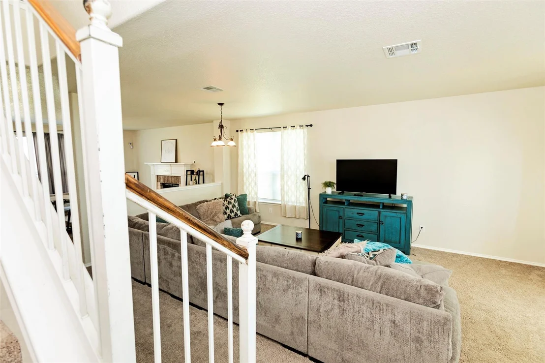 Photo of 5309 White Rock