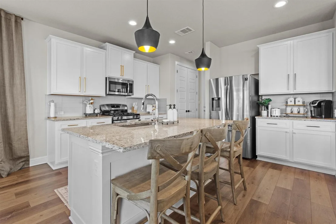 Photo of 324 Gaida LOOP