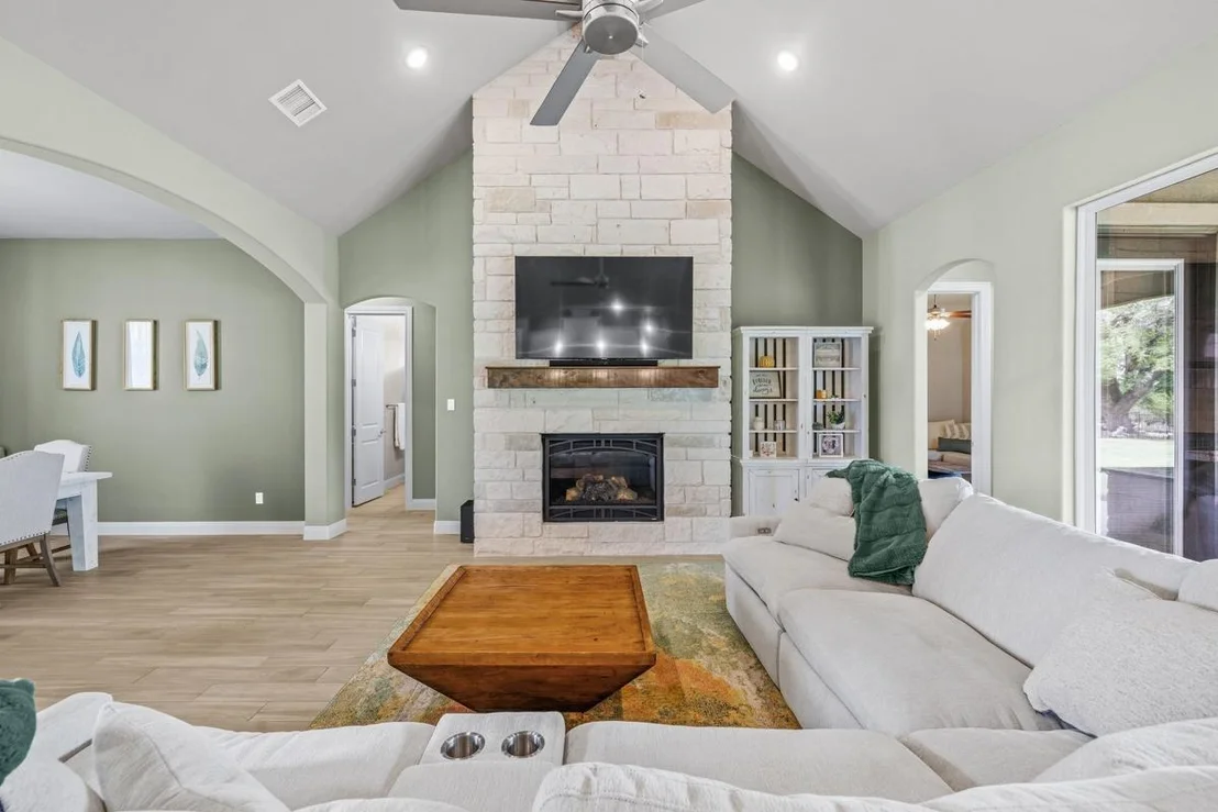 Photo of 329 Independence DR