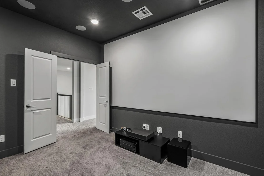 Photo of 5363 Orsini BLFS