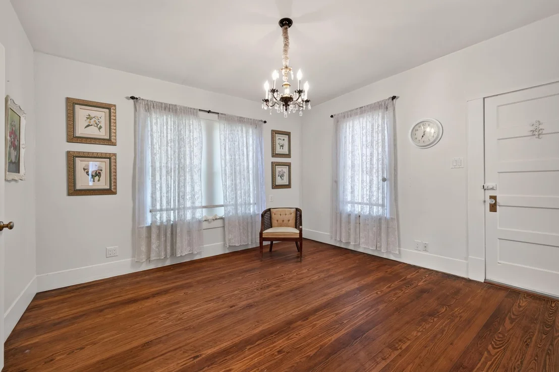 Photo of 4110 Marathon BLVD