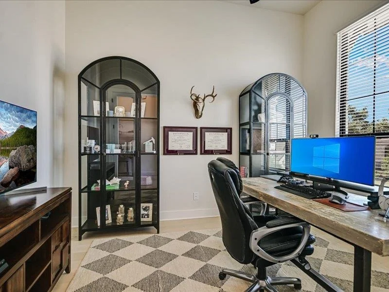Photo of 320 Old Stone RD