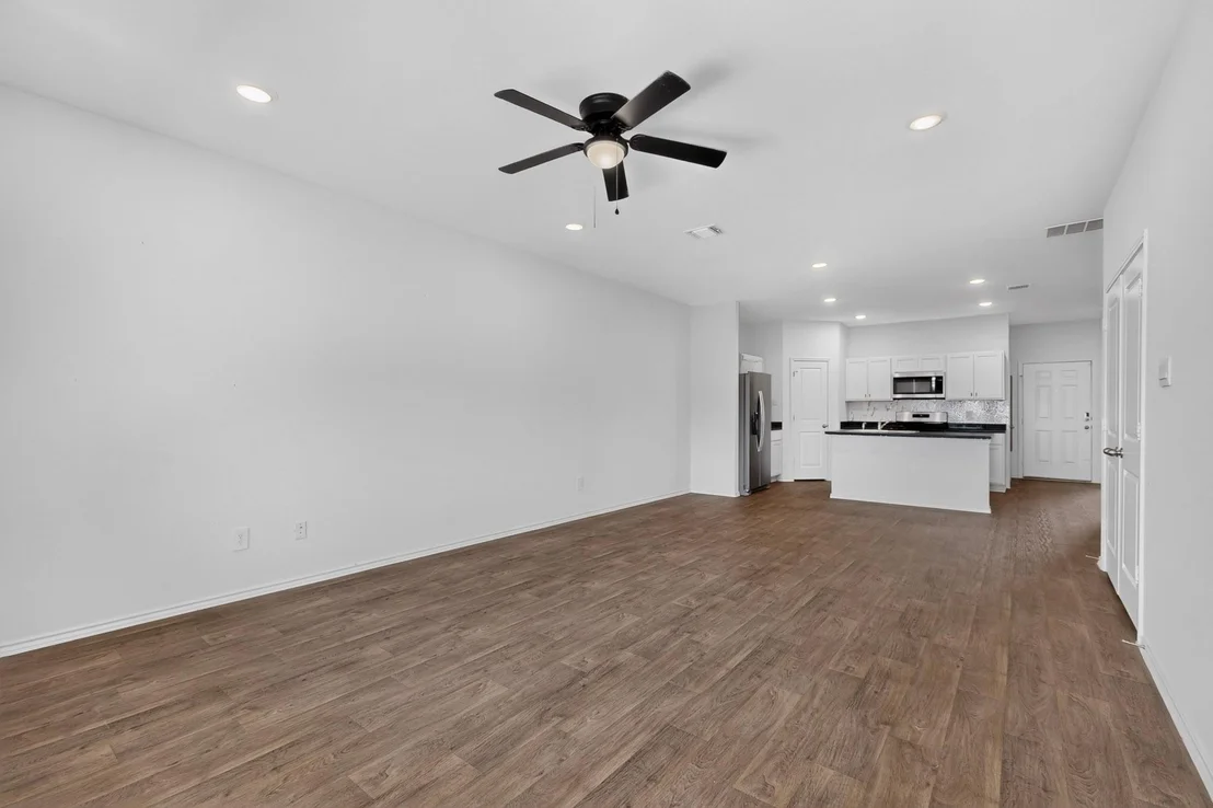 Photo of Unit A at 439 Arnold LOOP