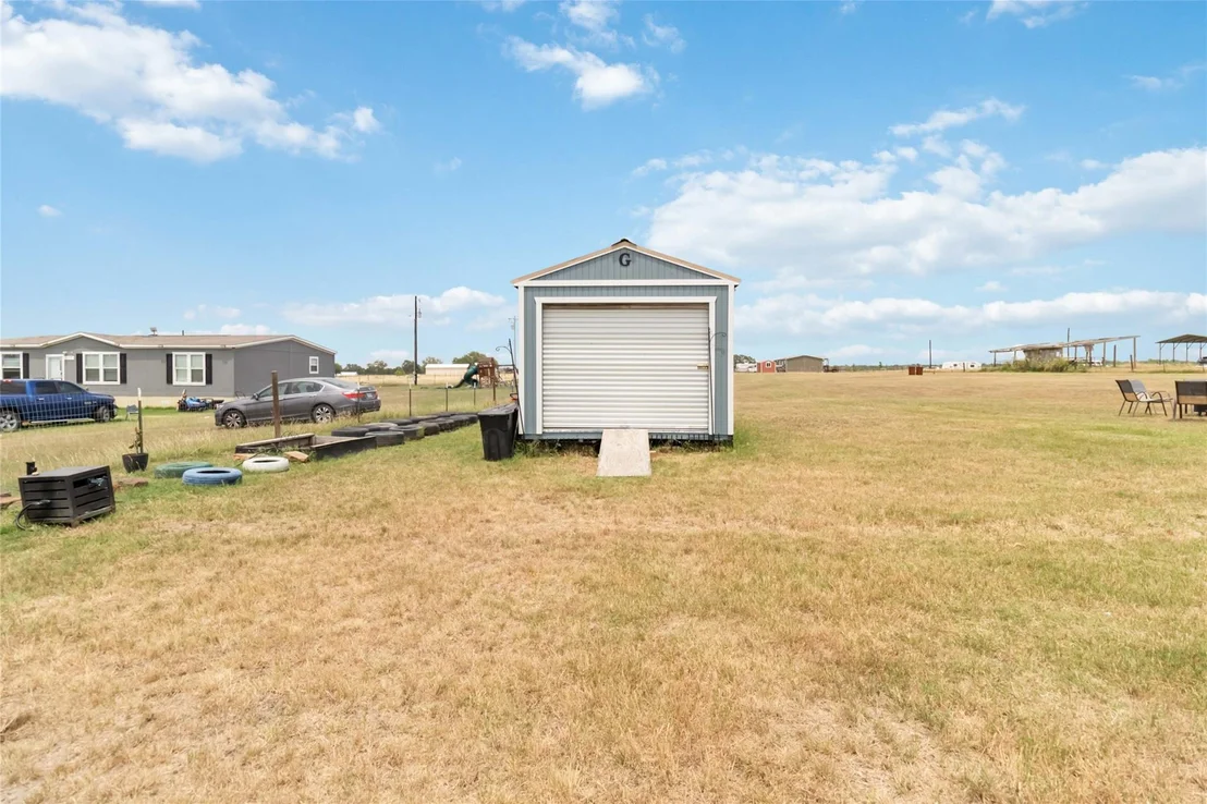 Photo of 1581 Washburn RD
