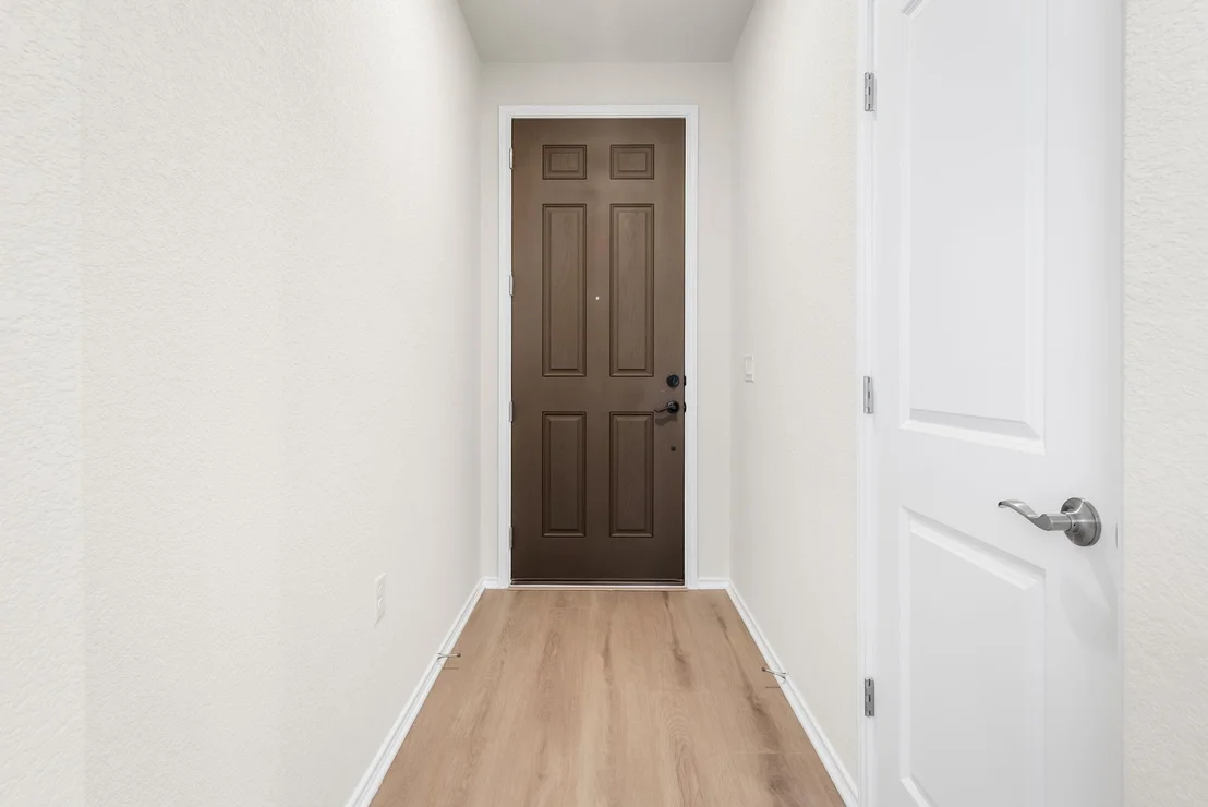 Photo of 120 Cross Bar ST