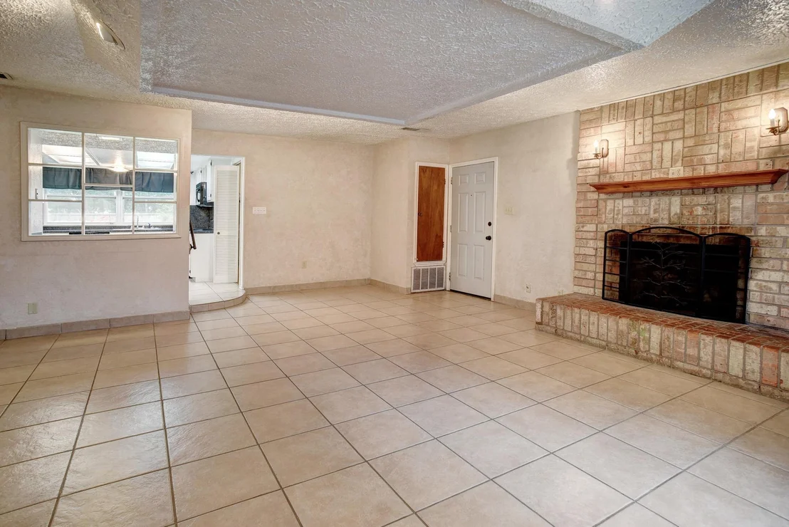 Photo of 204 Maynard ST