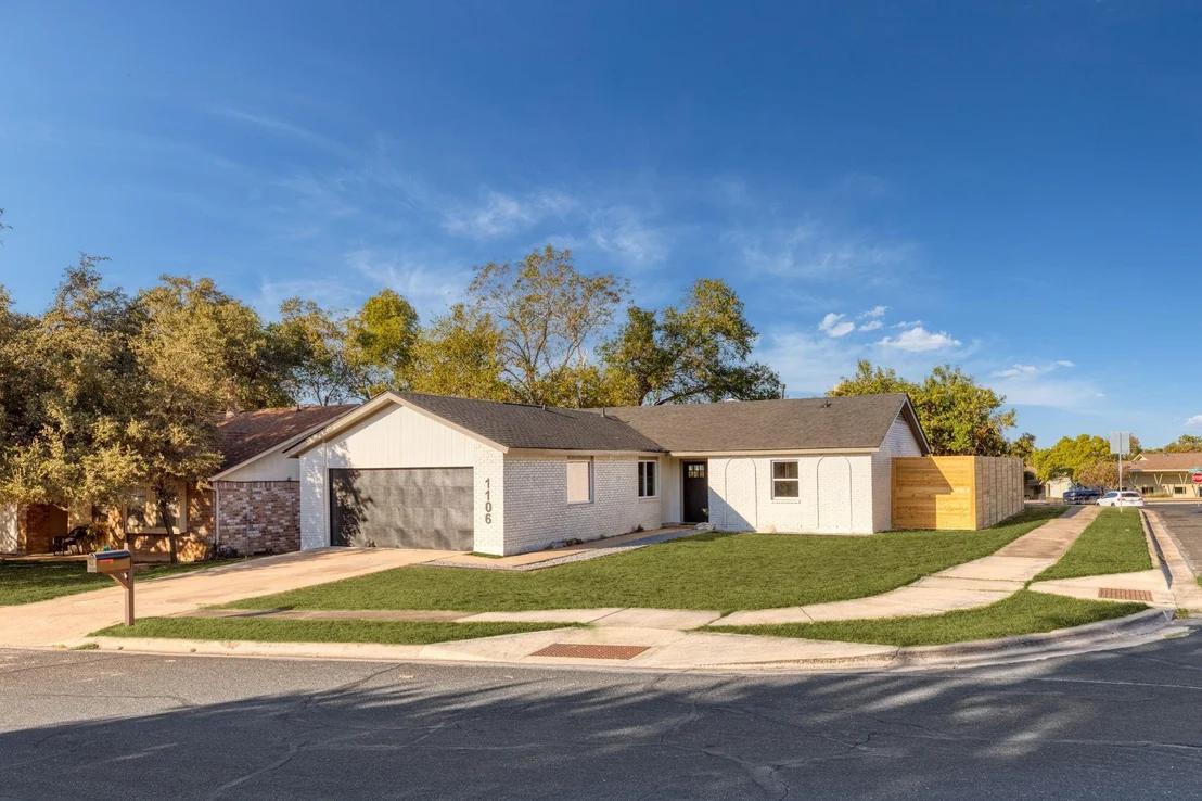 Photo of 1106 Echo LN