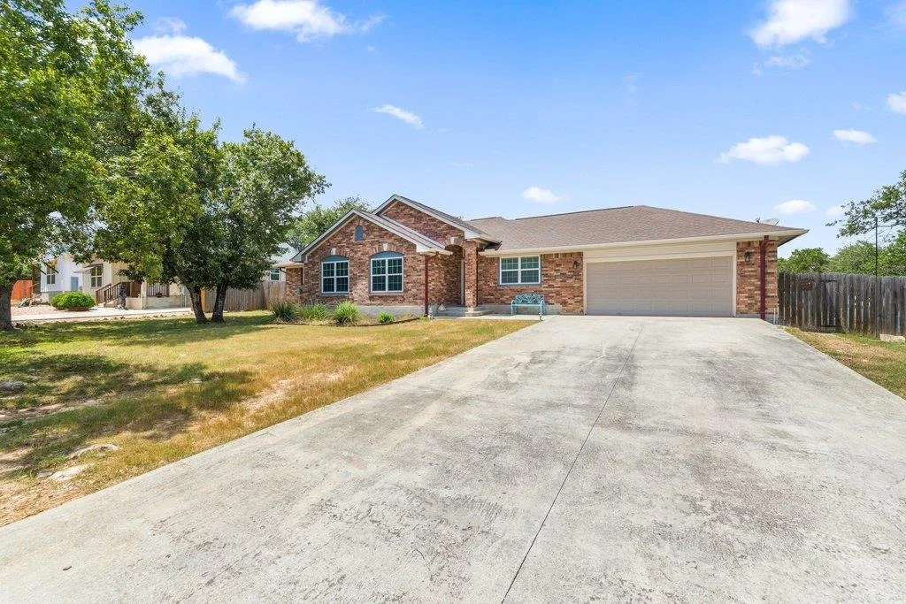 Photo of 8 Stone Creek CIR