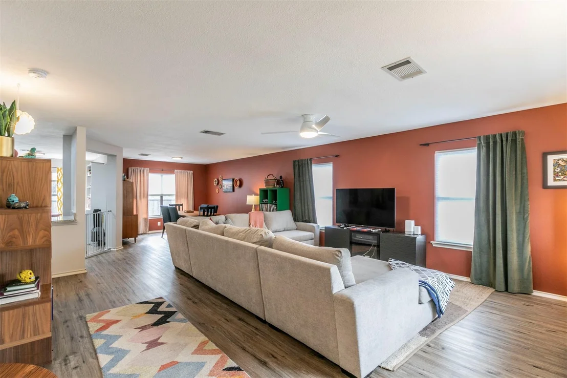 Photo of 4315 Triboro TRL