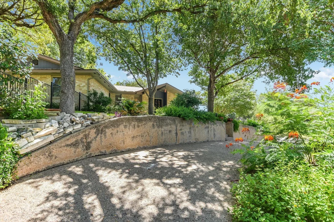 Photo of 7901 Havenwood DR