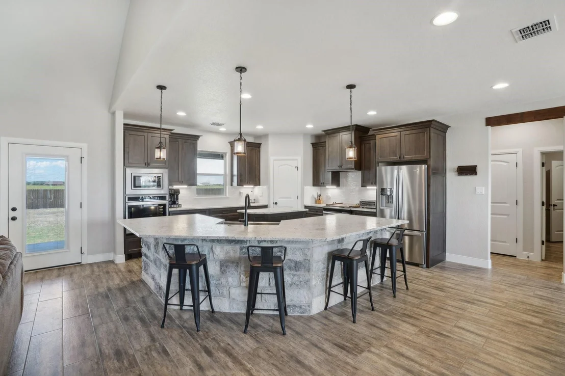 Photo of 103 RUSTIC WOODS